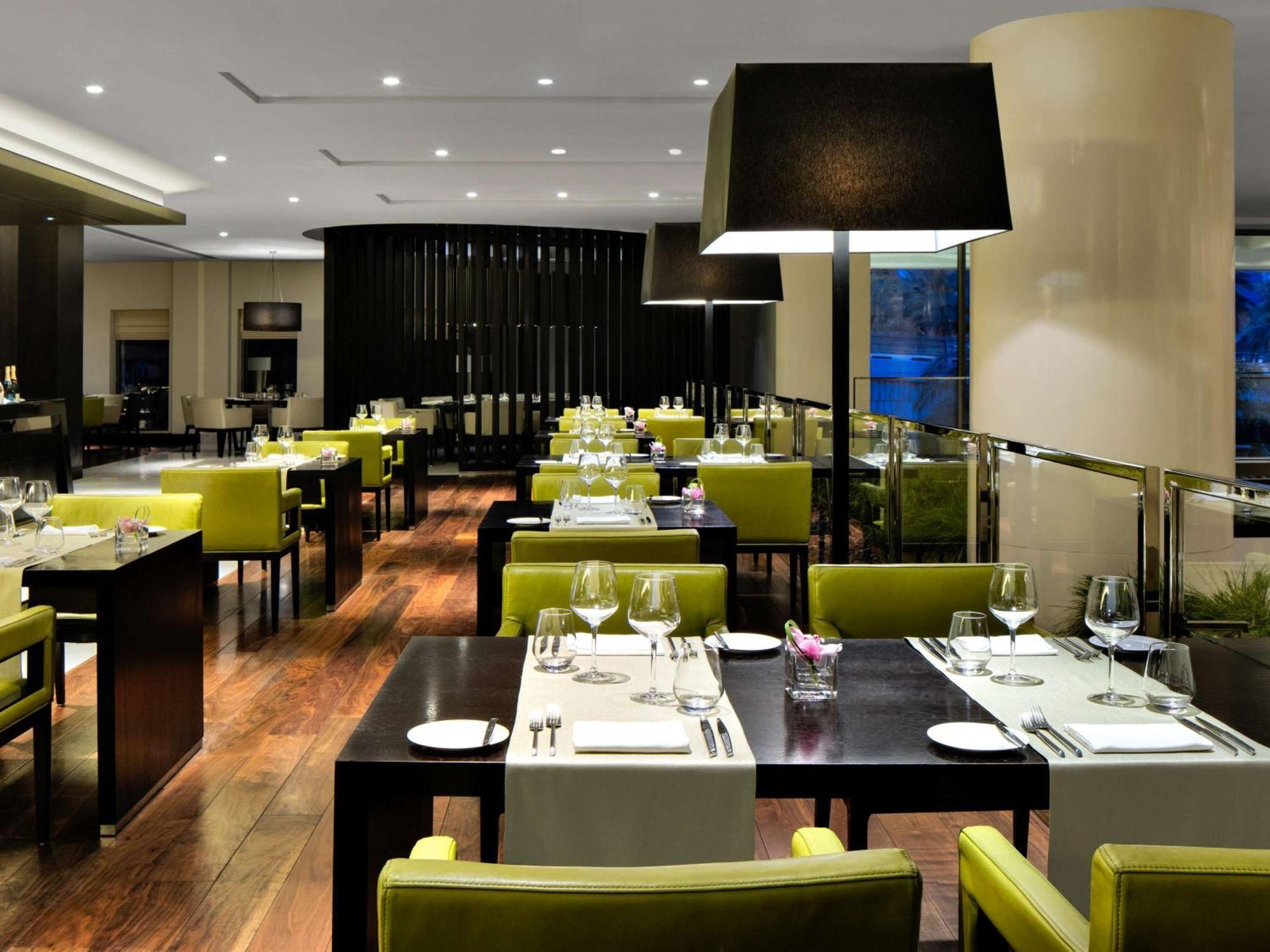 Pullman Creek Centre 5* Дубай
